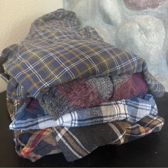 Flannels - Picture 2 of 3